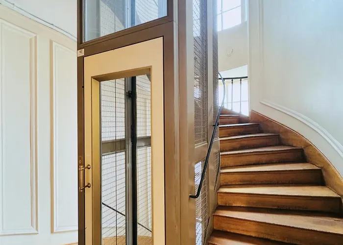 3 Bedrooms In Marais Paris